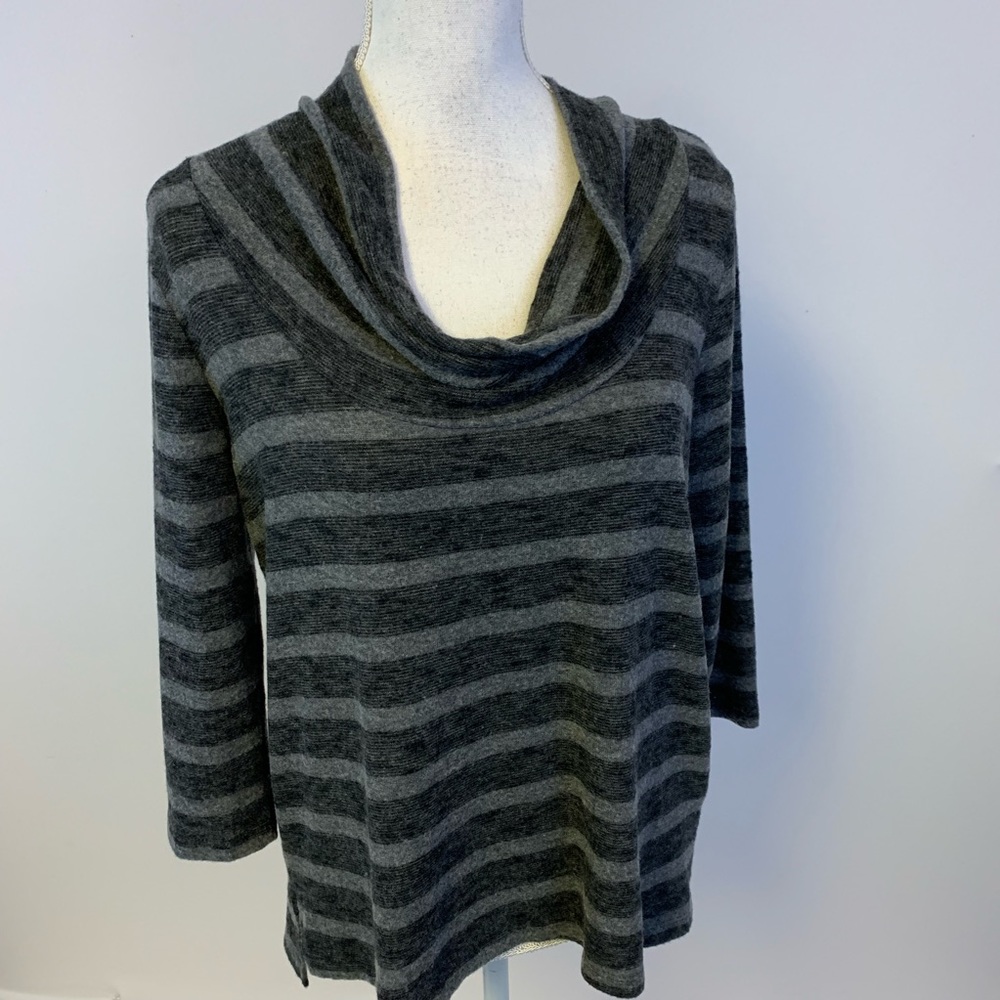 STITCH FIX NWT Black/Gray Sweater-Cowl neck Sz M
